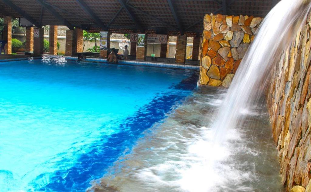 Imperio Romano - Bonus 1 Dia No Acqua Park Vulcao - Caldas Novas Exterior photo