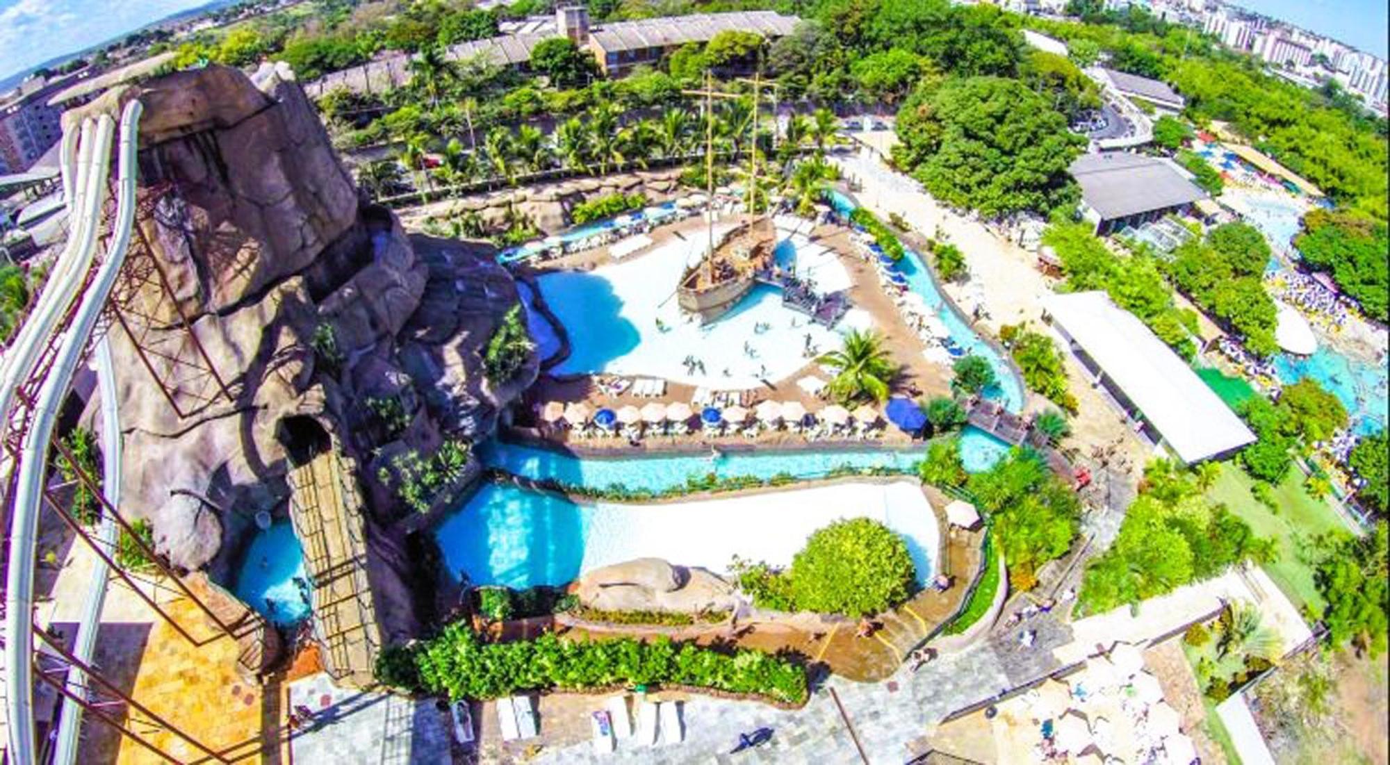Imperio Romano - Bonus 1 Dia No Acqua Park Vulcao - Caldas Novas Exterior photo